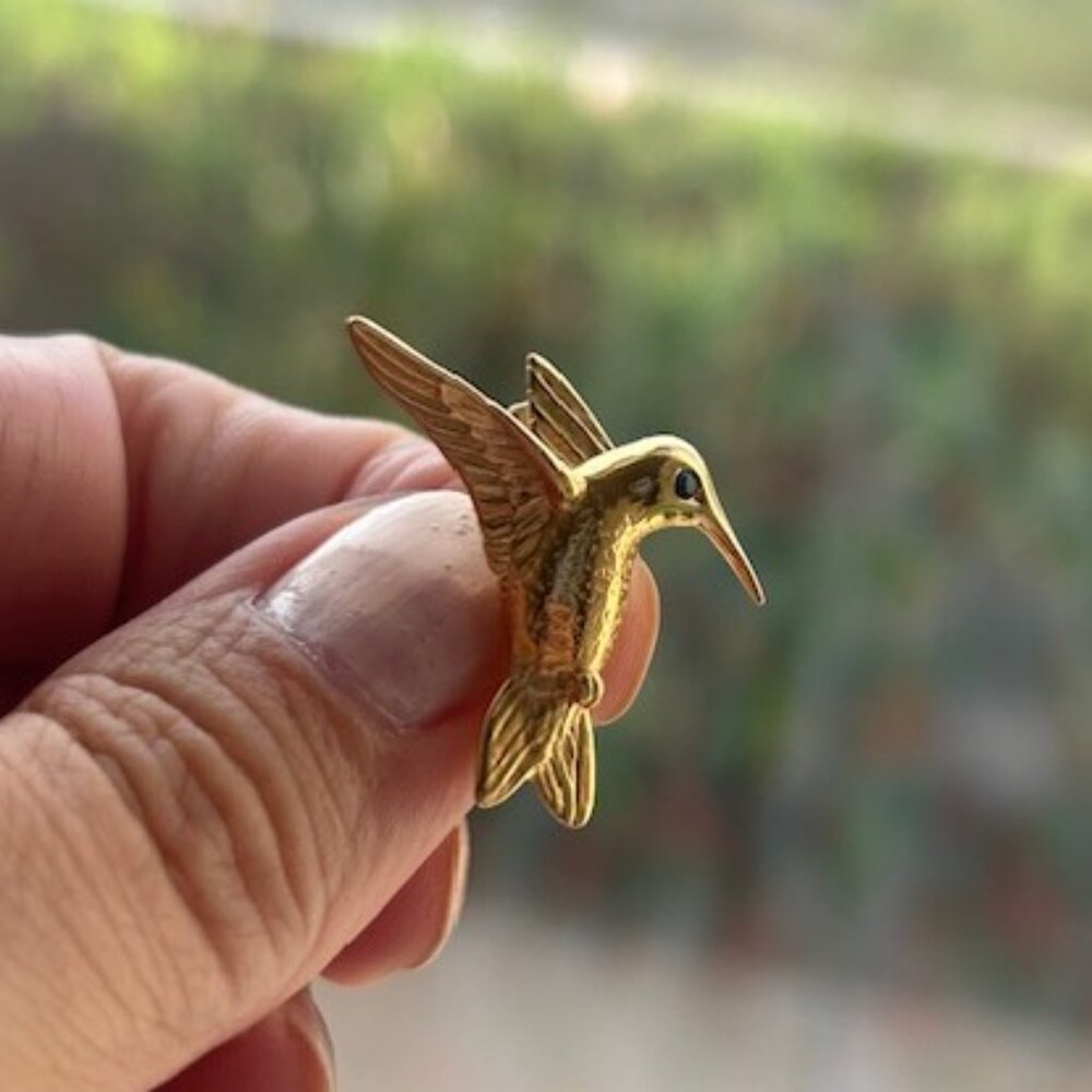 KREMENTZ Gold Hummingbird Saphire Blue Rhinestone PIN BROOCH - Picture 8 of 10